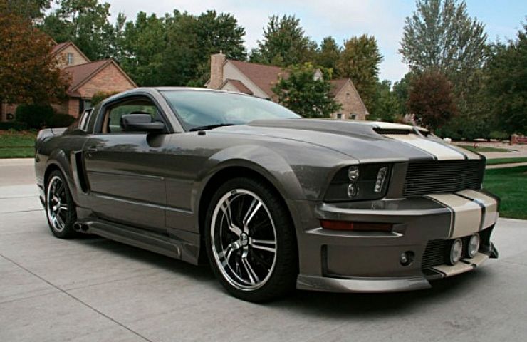 2005 Ford-Mustang Cervini body kit