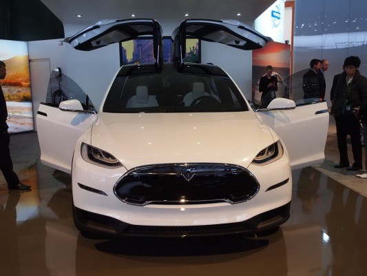 Tesla Model X Prototype Gull Wing Doors Ebay Motors Blog