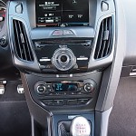 Ford Focus ST center console
