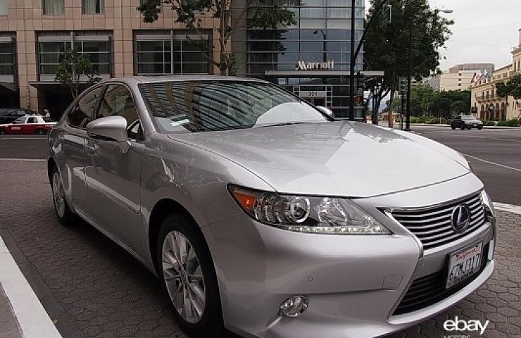 2013 Lexus ES 300h Hybrid