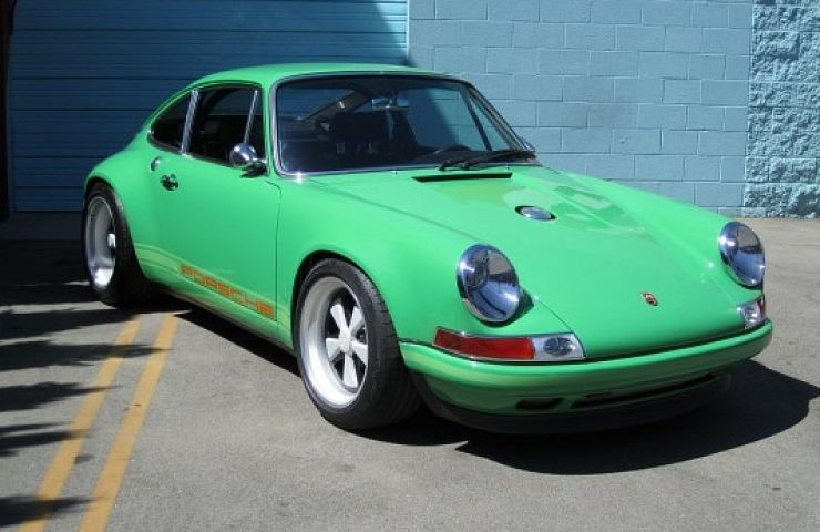 Singer Vehicle Design Porsche 911