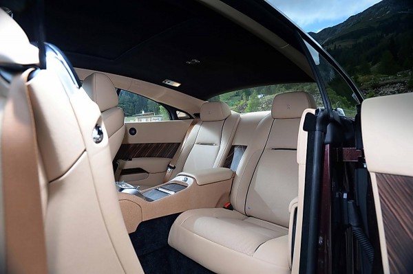 2014 Rolls Royce Wraith executive style comfort back seat