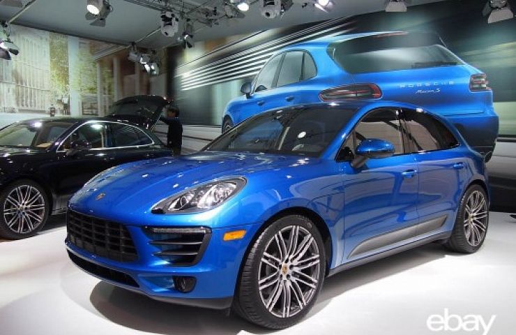 2015 Porsche Macan premiere at 2013 LA Auto Show