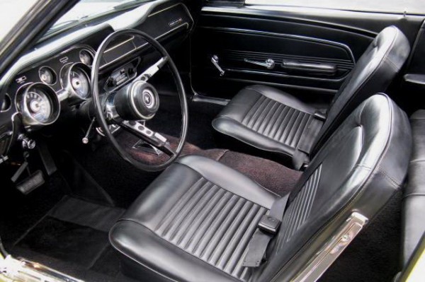 1967 ford mustang convertible
