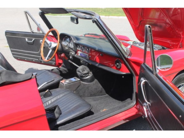 1967 alfa romeo duetto spider