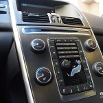 2014 Volvo XC60 center console