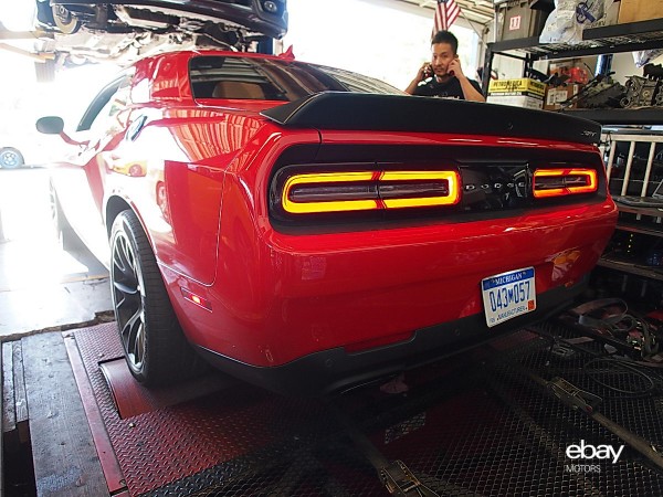 dyno testing the 2015 dodge challenger srt hellcat