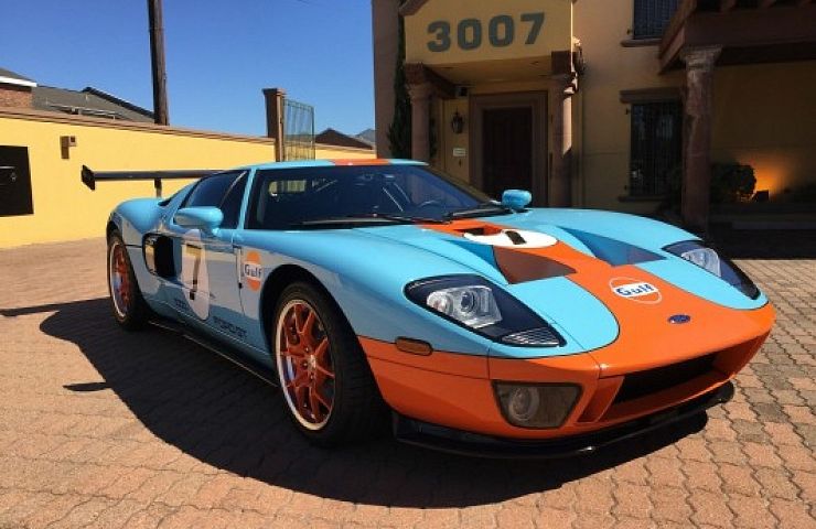 2006 ford gt gulf heritage race car