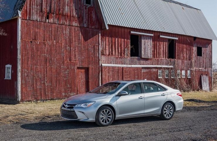 2015 toyota camry
