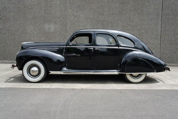 The 1939 Zephyr project began with the arrival of this nice survivor.