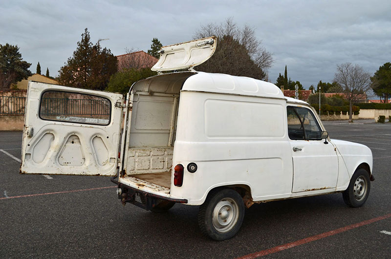 Renault 4 Deserves Prominent Spot in Automotive History -  Motors Blog