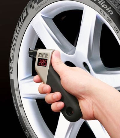 digital tire pressure gauge