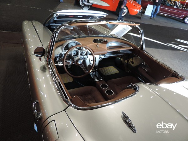 1961_chevrolet_corvette_52