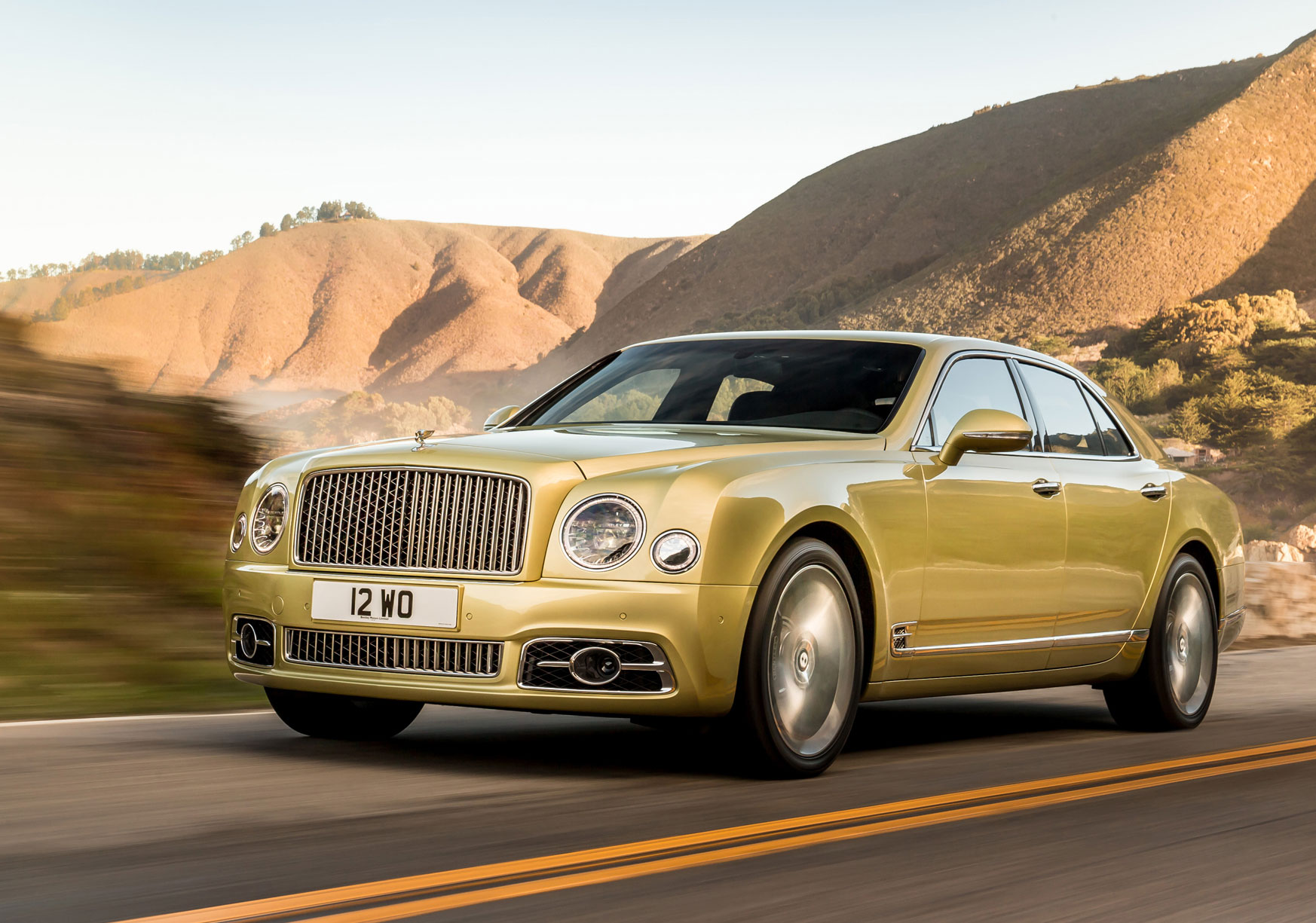 Restyled 2017 Bentley Mulsanne Reaches New Levels Of