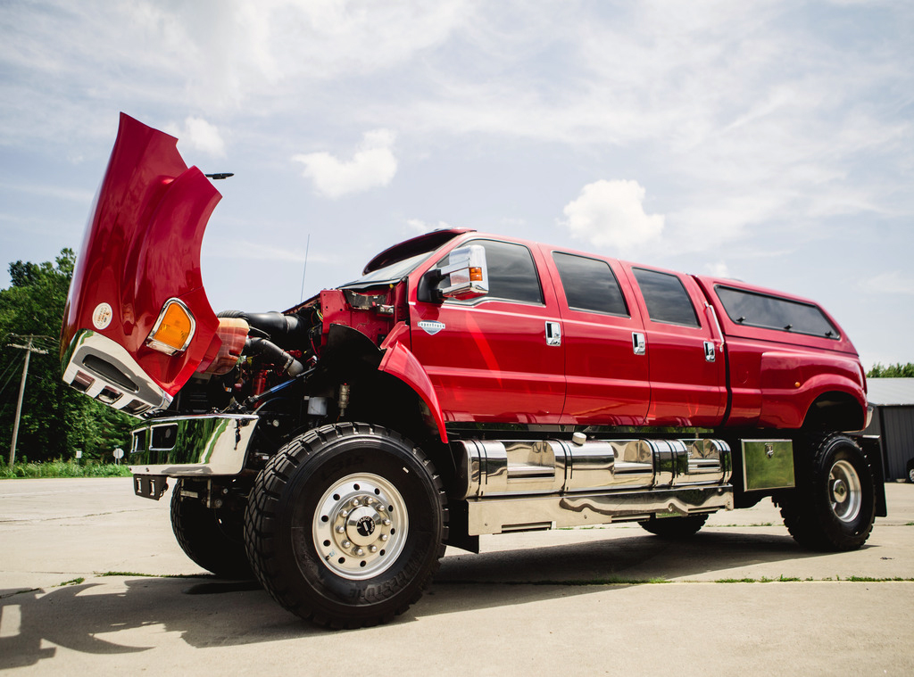 Custom 2011 Ford F-650 4x4 6-Door Super Truck