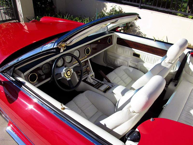 Stutz Bearcat II Interior