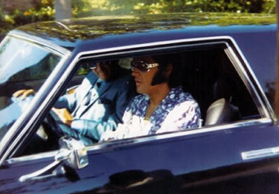 Elvis takes his Stutz Blackhawk prototype for a spin.
