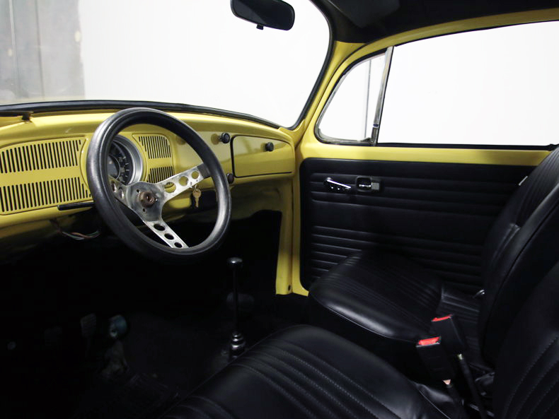 This Volkswagen Bug's cabin is squeaky clean.