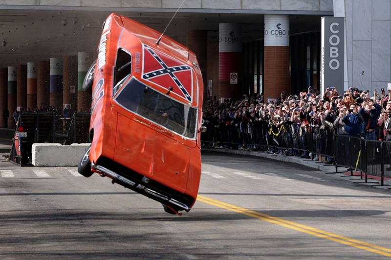 General Lee Dodge Charger - Landing