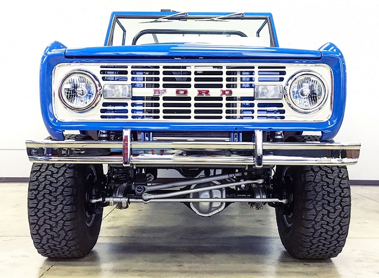Maxlider Brothers Customs A Business Built on Passion for Ford Broncos