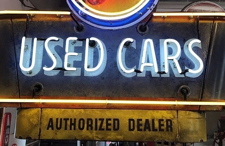 Used Cars sign