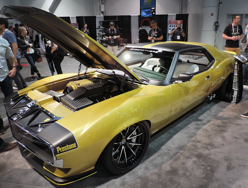 The ’72 AMC Javelin shown at SEMA packs a 1,080-horsepower mill.