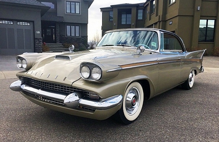 1958 Packard 58L