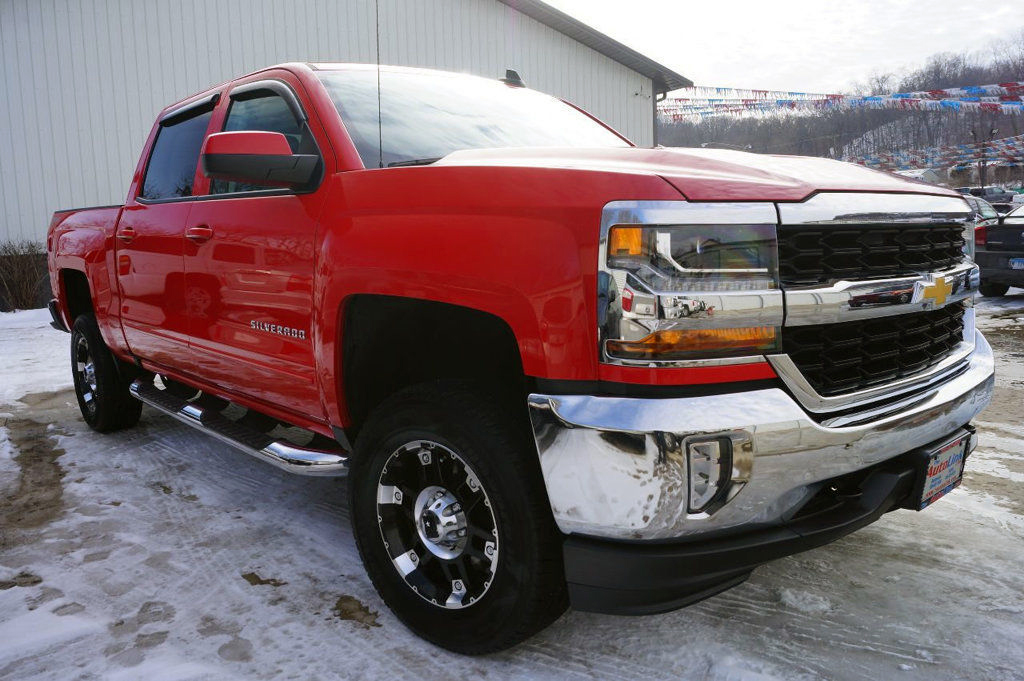 This is the 1500 LT version of the Silverado, with all the amenities.