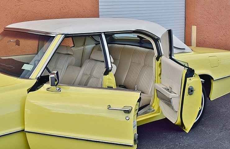 1971 Ford Thunderbird with suicide doors
