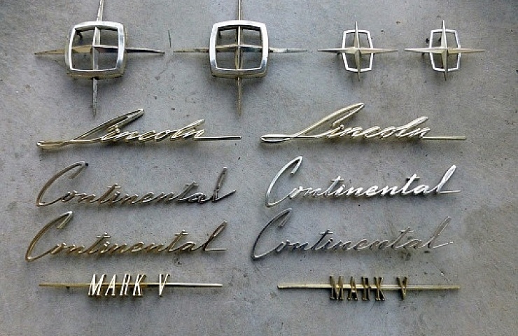 Set of Lincoln Continental Badges