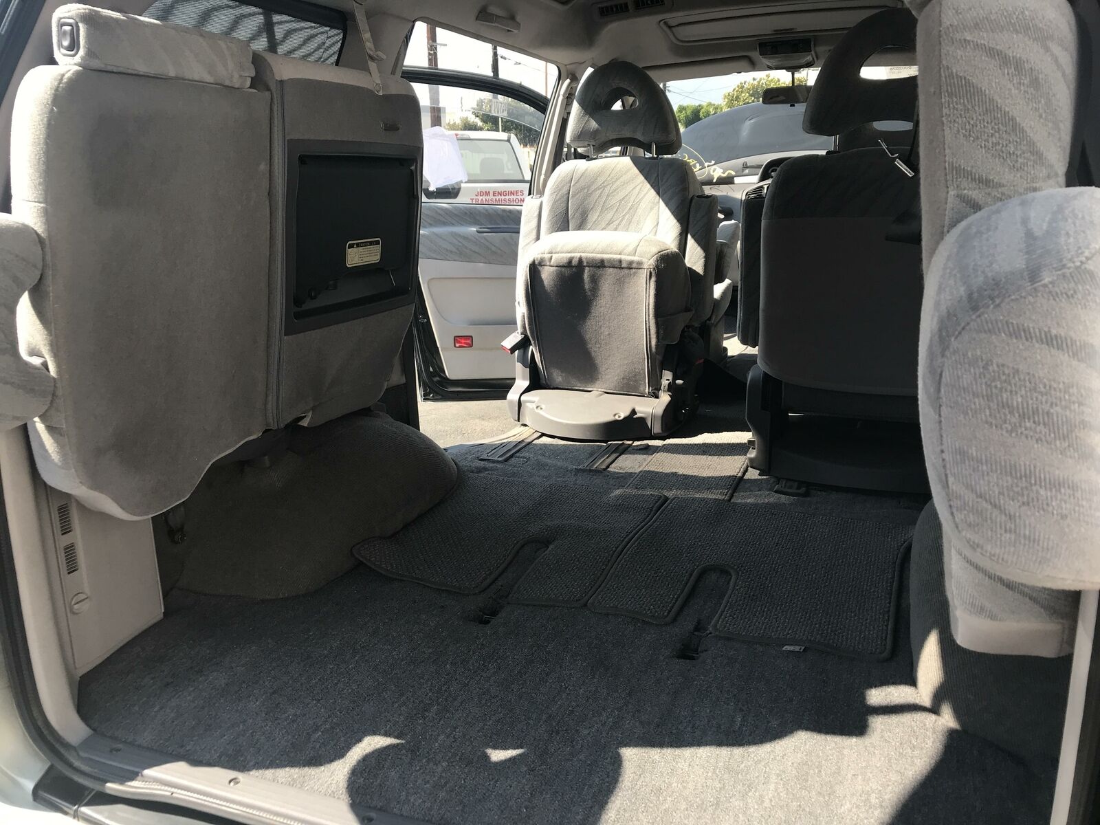 1995 Mitsubishi Delica Interior