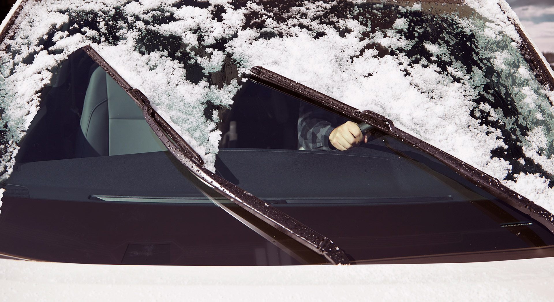 Should You Leave Your Wipers Up or Down When It Snows?