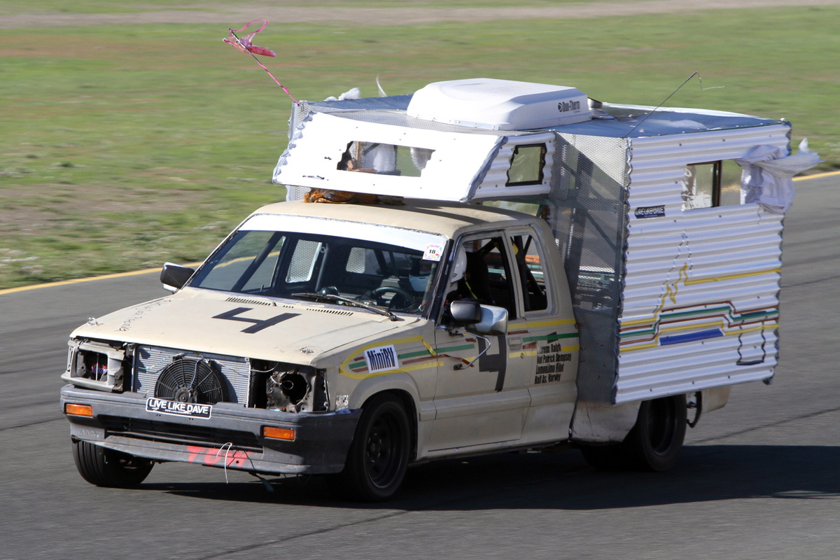 Racing camper