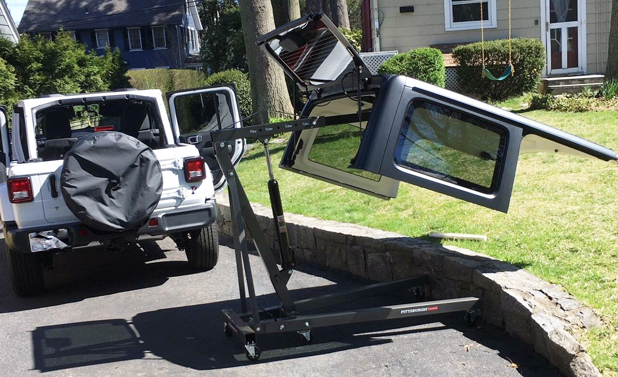 Jeep Lifts and Hoists: Removing and Storing Hardtops - eBay Motors Blog