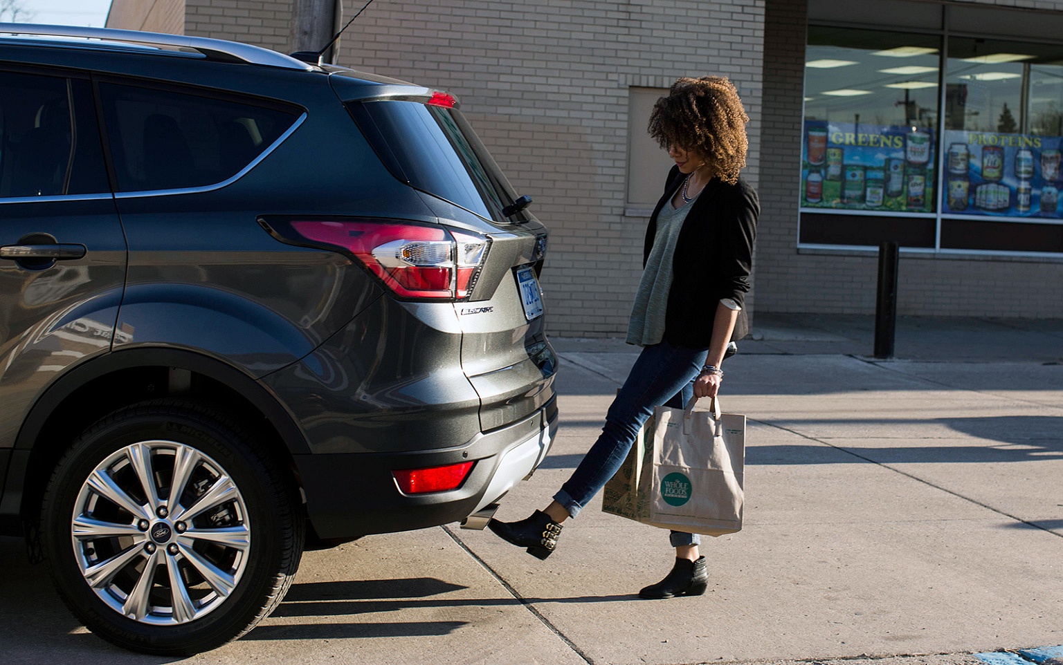 Upgrade to a HandsFree Power Liftgate eBay Motors Blog