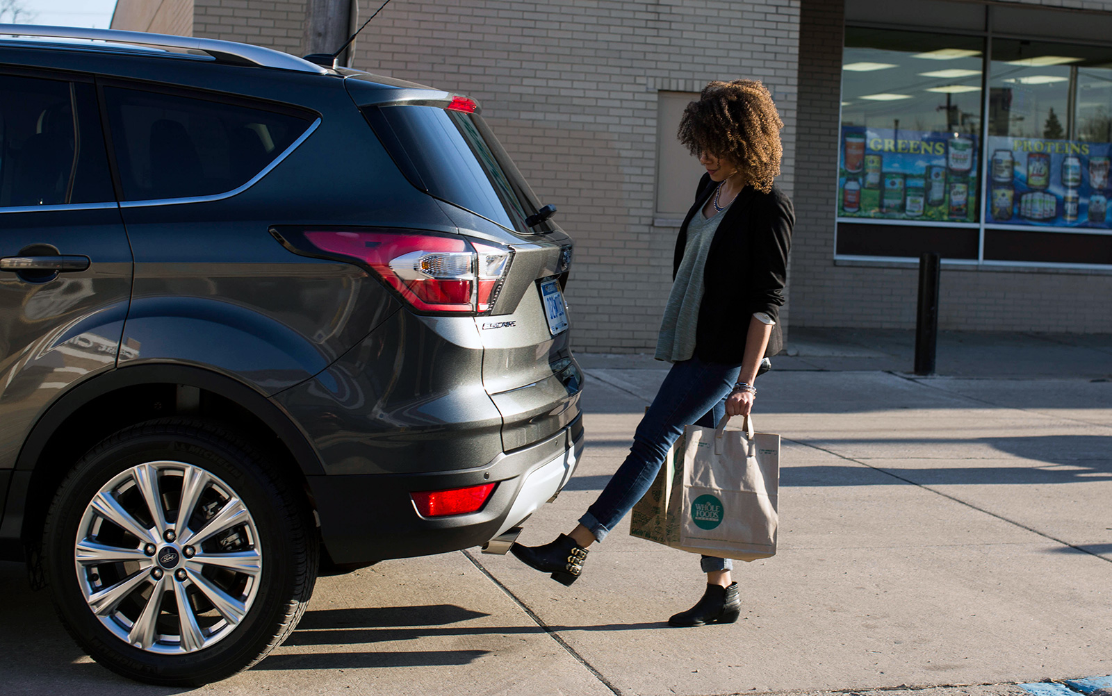 Upgrade to a HandsFree Power Liftgate eBay Motors Blog
