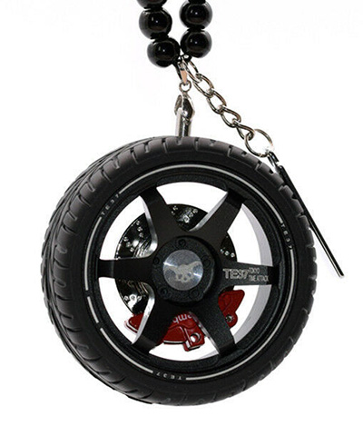 This decorative tire also holds a scent. 