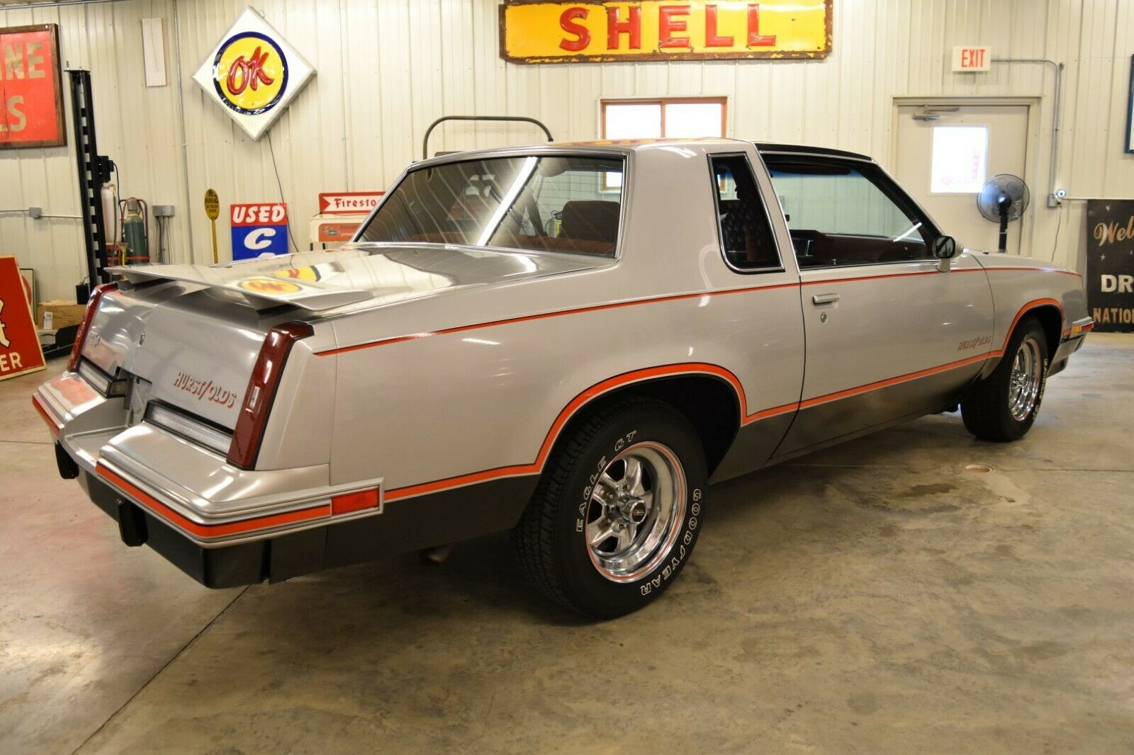 Survivor 1984 Hurst/Olds Cutlass Has Wild Triple Shifter - eBay Motors Blog