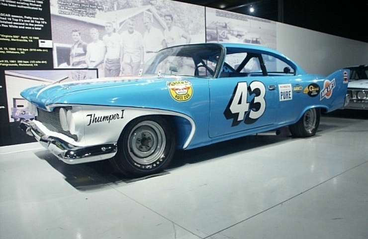 Richard online petty car