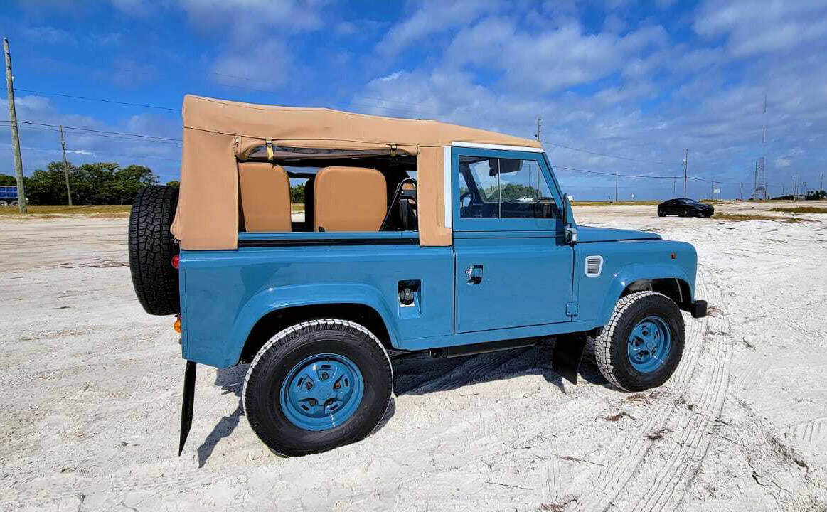 A '95 Land Rover Defender 90 Restored for Family Beach Excursions -   Motors Blog