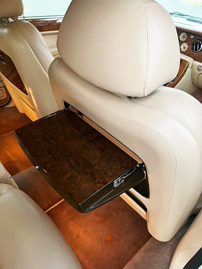 2000 Bently Arnage interior