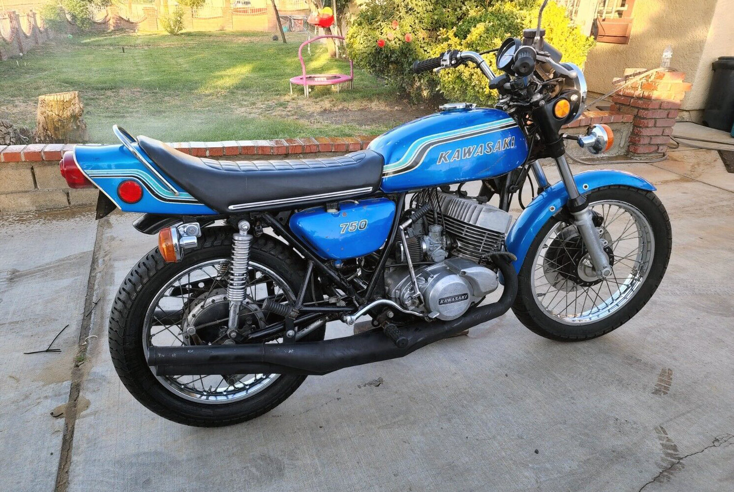 Lot 150 - 1986 Kawasaki GT 750