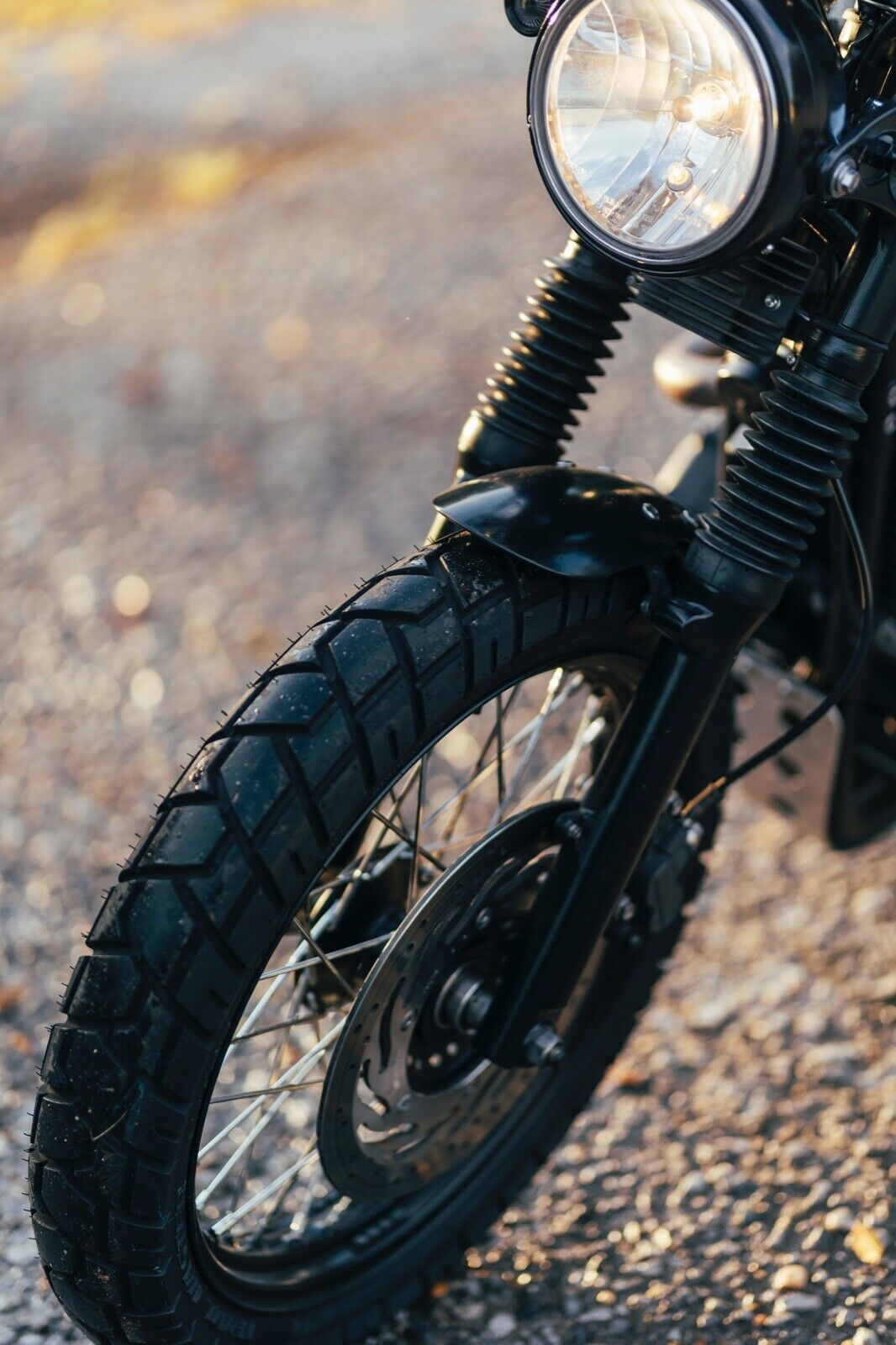 How to Turn a Triumph Bonneville into a Scrambler - eBay Motors Blog How to Turn a Triumph Bonneville into a Scrambler - eBay Motors Blog