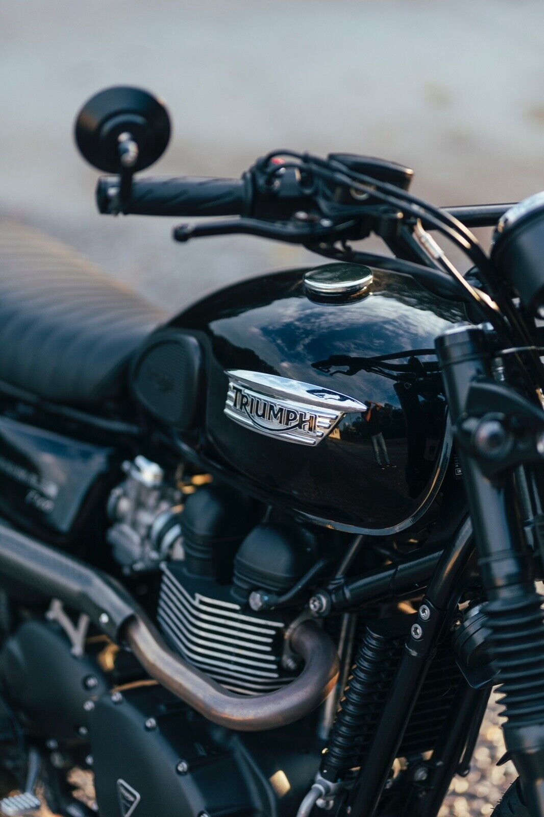 How to Turn a Triumph Bonneville into a Scrambler - eBay Motors Blog How to Turn a Triumph Bonneville into a Scrambler - eBay Motors Blog