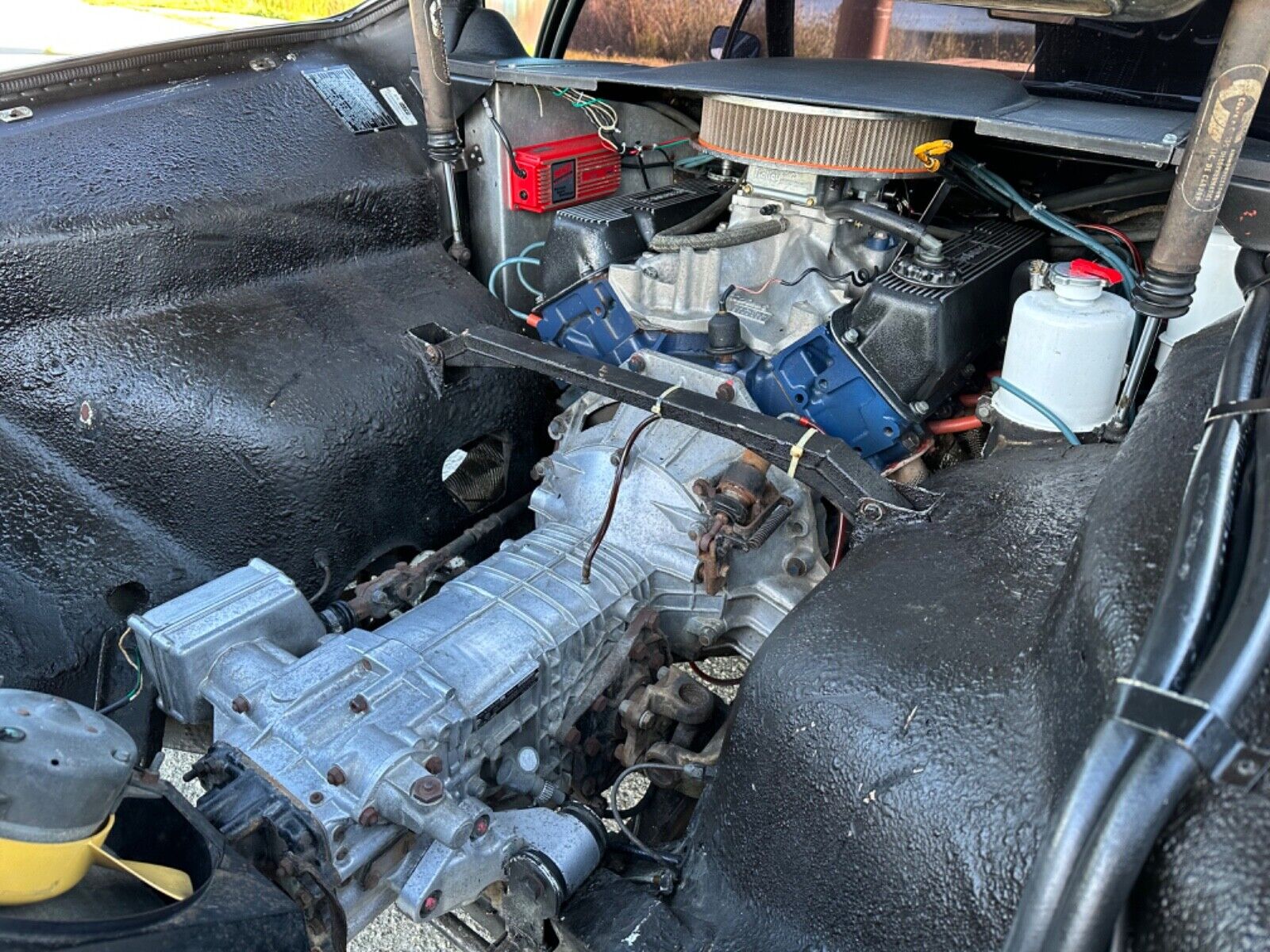 1974 De Tomaso Pantera - Ford 351 V8 engine and transmission