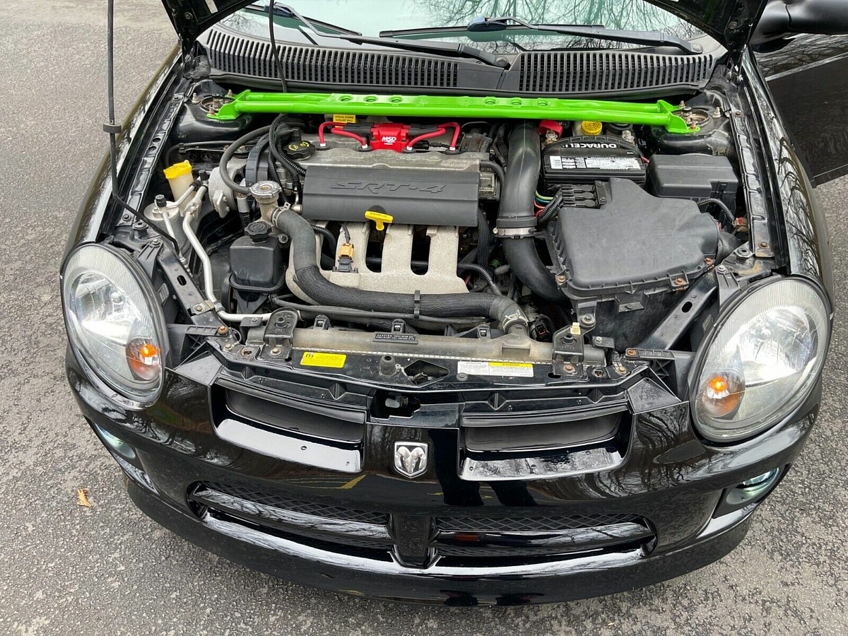 This Dodge Neon SRT4 Puts Mopar Performance in a Compact Car eBay Motors Blog