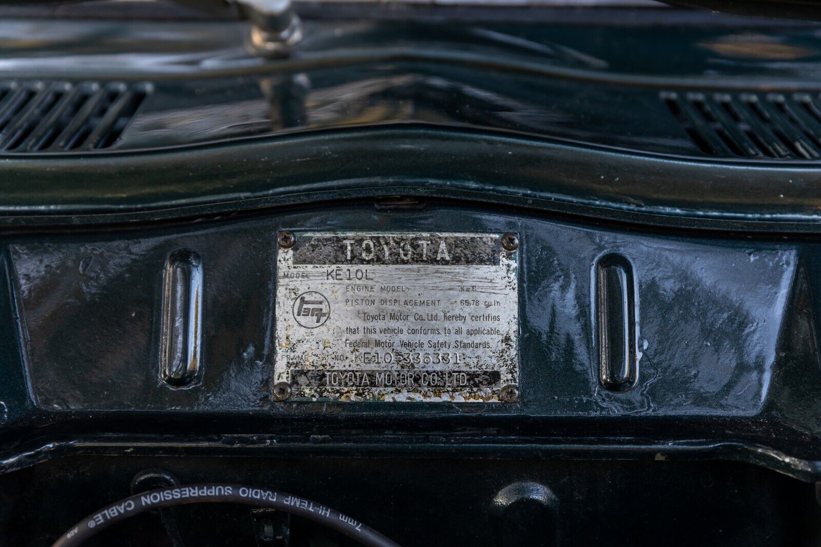 1969 Toyota Corolla - vin tag