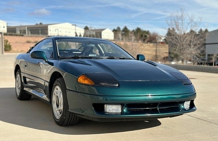 1992 Dodge Stealth RT - right front profile - featured