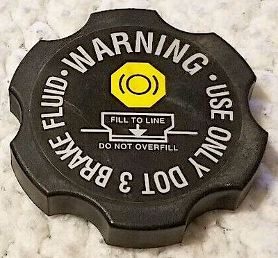 GM brake fluid reservoir cap