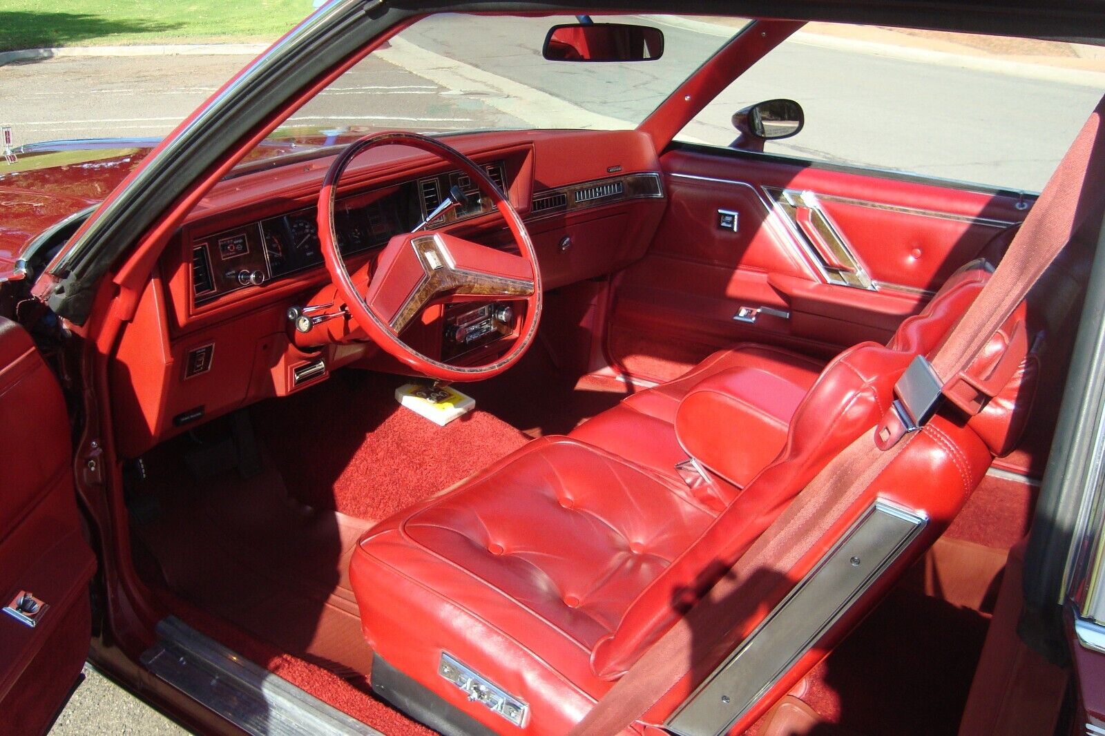 Cutlass interior outlet